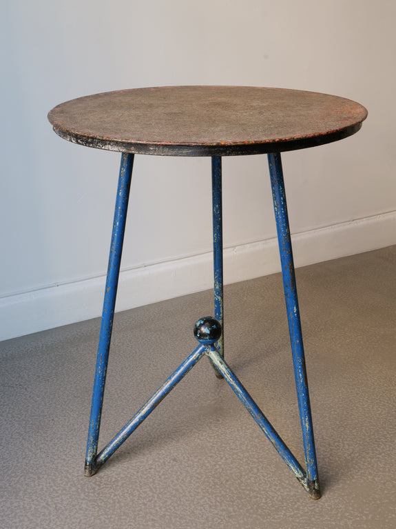 Futurismo Metal Table 1940s